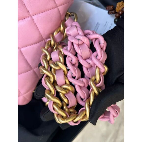 Chanel Women Pre-Loved Bag Very Good Condition - Picture 8 of 9